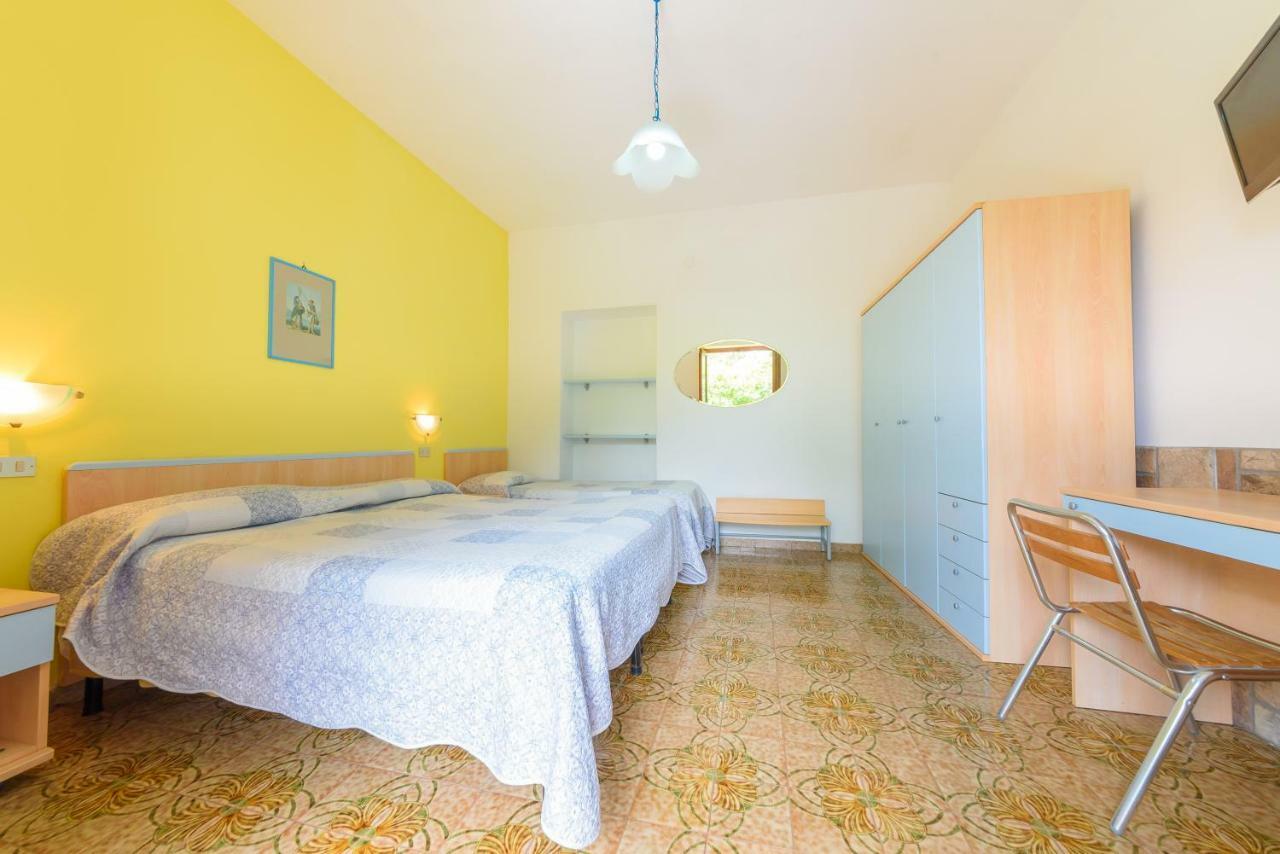 Hotel Celeste Procida Exterior foto